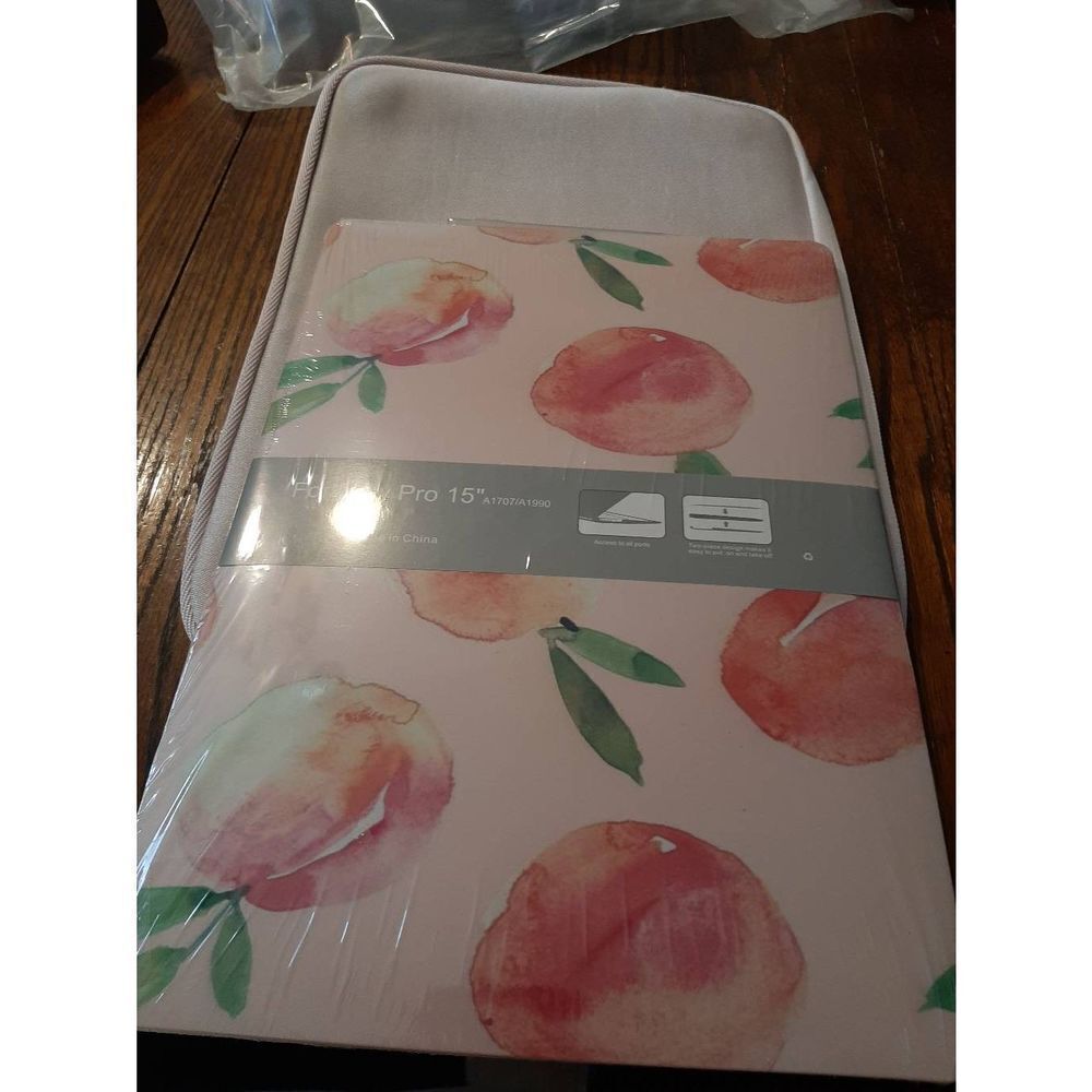 New Wocadi 5-in-1 Peach Orange Green MacBook Pro 15 Sleeve Protection Kit